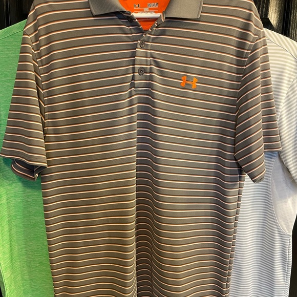 Three Mens Under Armour Golf Shirts - Picture 3 of 5